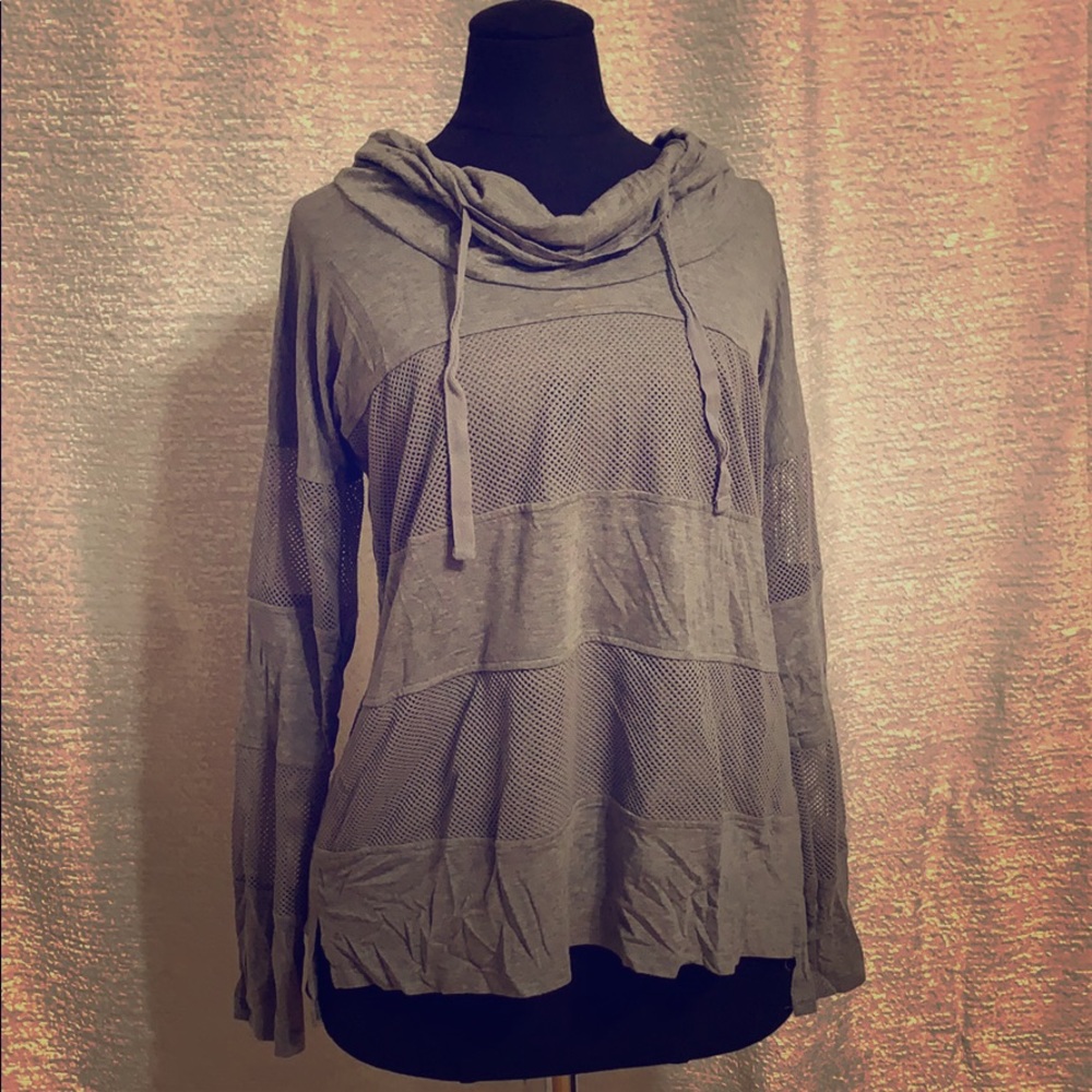 Mesh sweat shirt